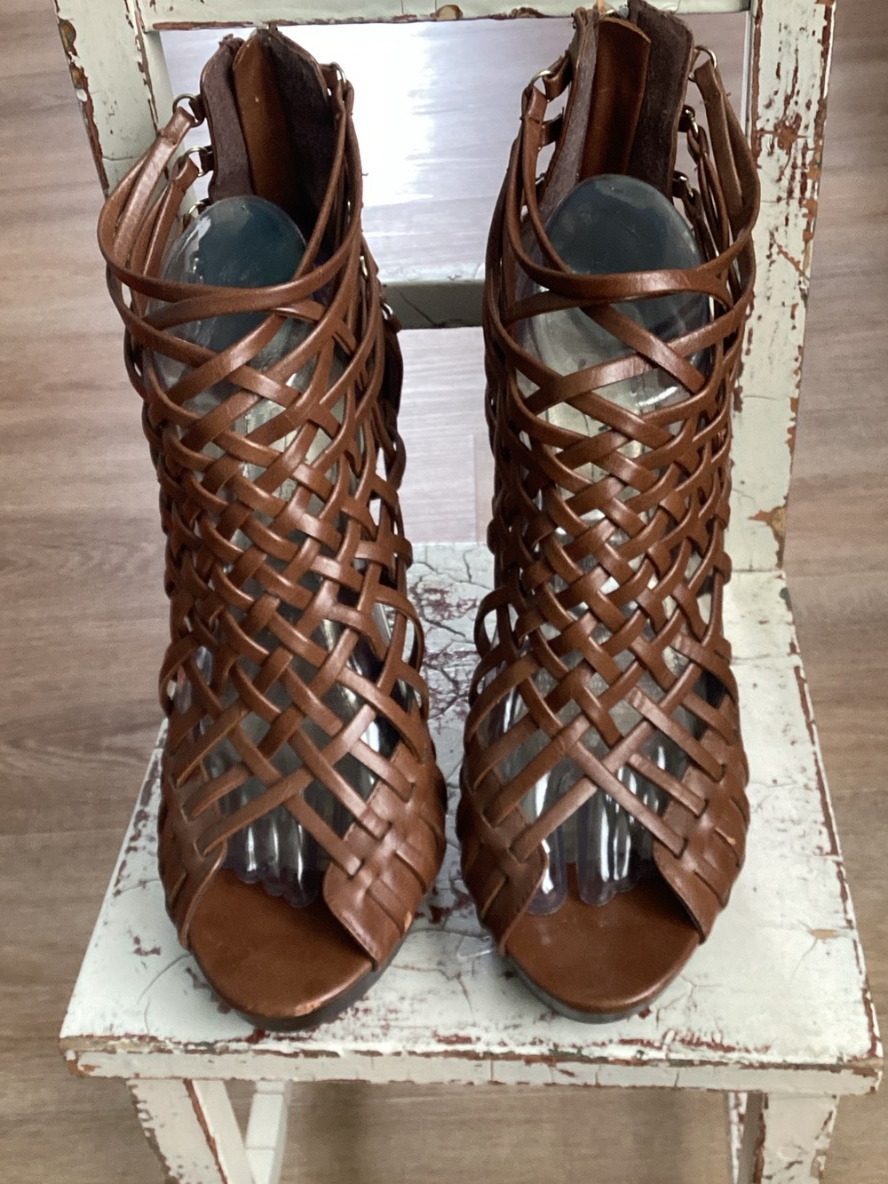 Anne Michelle Brown Woven Cage Peep-Toe Heels Size 9